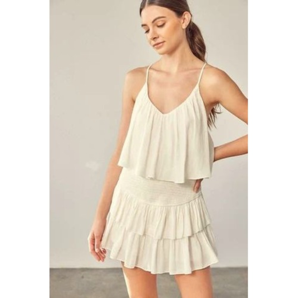 Mustard Seed White Smocked Waist Ruffle Tiered Romper Womens Medium V-Neck Boho